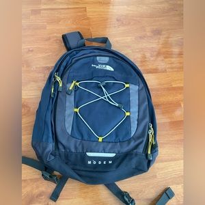 The Northface Modem Backpack Black Preowned 3m EUC. Make an offer !